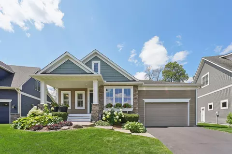 4833 Fable Hill Pkwy N, Hugo, MN 55038