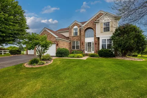7029 Lydia Cir, Woodbury, MN 55125
