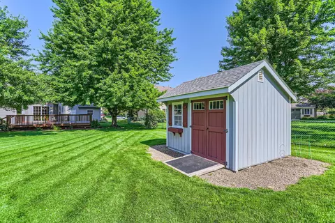 592 Coventry Pkwy, Eagan, MN 55123 photo 27