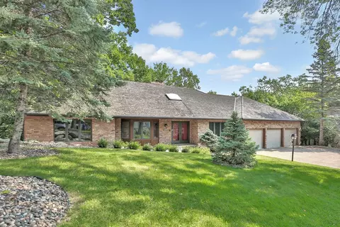 6414 Timber Rdg, Minneapolis, MN 55439