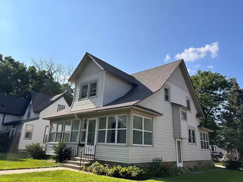 314 Saint Olaf Ave, Northfield, MN 55057