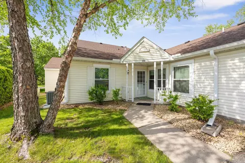 80 Carmel Ave W #30, West Saint Paul, MN 55118
