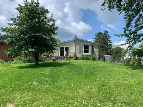 1607 10th Ave NE, Brainerd, MN 56401