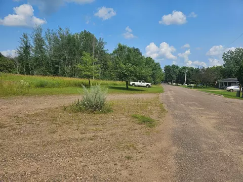 343 2nd St NW, Crosby, MN 56441