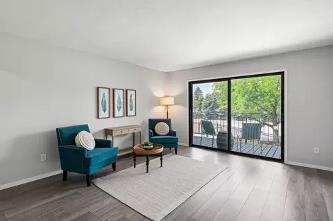 4120 Parklawn Ave #132, Edina, MN 55435