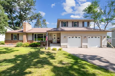 4704 W 60th St, Edina, MN 55424