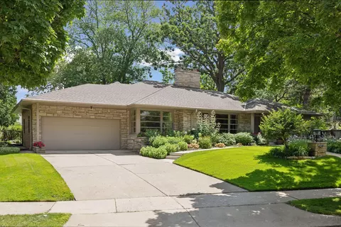 2765 Thomas Ave S, Minneapolis, MN 55416
