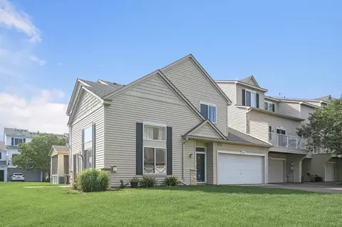 3870 Abercrombie Ln, Stillwater, MN 55082