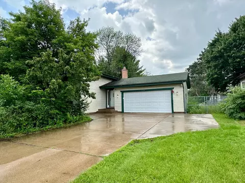 11458 Round Lake Blvd NW, Coon Rapids, MN 55433