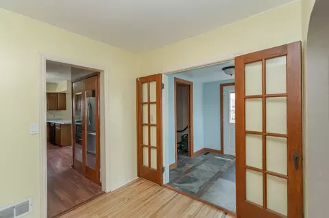 205 E Broadway, Plainview, MN 55964 photo 9