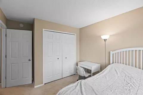 3811 Heather Dr, Eagan, MN 55122 photo 17