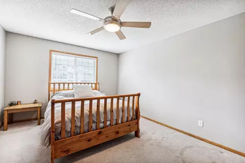 2339 Cascade Dr, Shakopee, MN 55379 photo 17