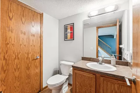 2339 Cascade Dr, Shakopee, MN 55379 photo 15