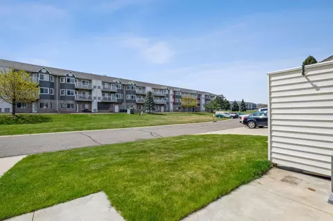 2339 Cascade Dr, Shakopee, MN 55379 photo 25