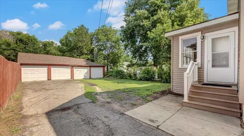 715 4th St N, Saint Cloud, MN 56303 photo 3
