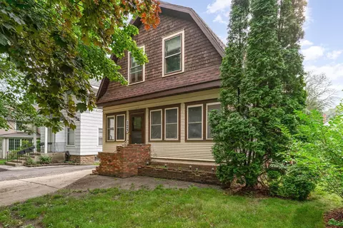 123 4th Ave SW, Faribault, MN 55021 photo 2