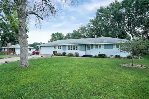 10217 5th Ave S, Bloomington, MN 55420