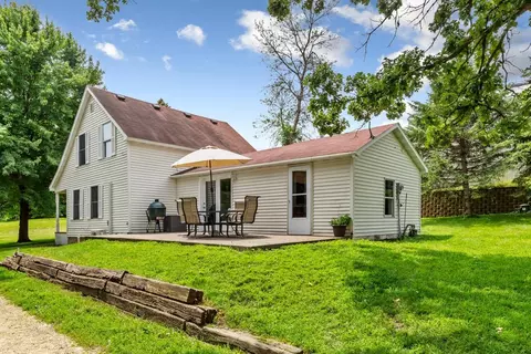 902 2nd St, Kenyon, MN 55946 photo 3