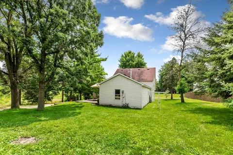 902 2nd St, Kenyon, MN 55946 photo 4