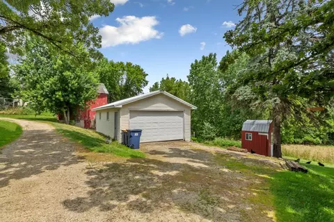 902 2nd St, Kenyon, MN 55946 photo 11