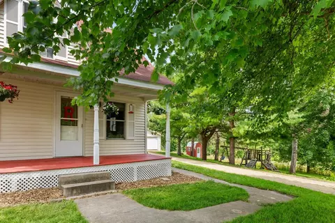 902 2nd St, Kenyon, MN 55946 photo 10