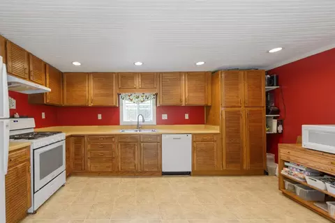902 2nd St, Kenyon, MN 55946 photo 26