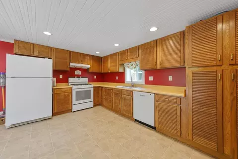 902 2nd St, Kenyon, MN 55946 photo 25