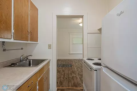 820 5th Ave S, Fargo, ND 58103 photo 9
