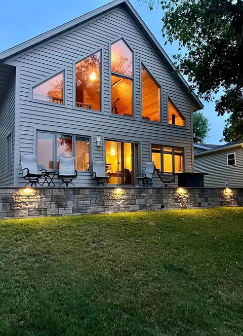 41391 Greenwood Trl, Battle Lake, MN 56515