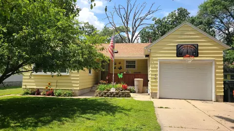 1209 11th St NW, Austin, MN 55912 photo 3