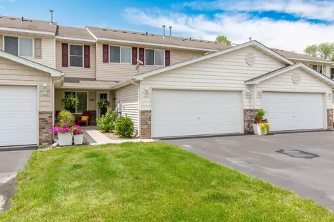 906 Harmony Path, Norwood Young America, MN 55397