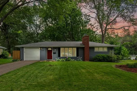 3322 Major Ave N, Golden Valley, MN 55422