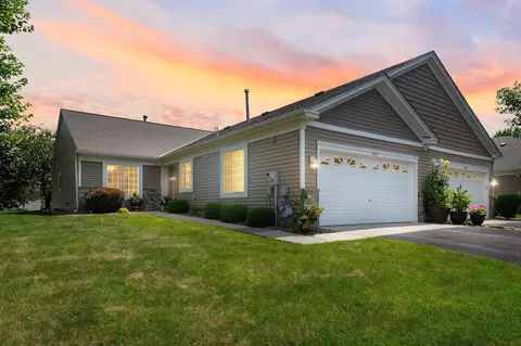 13259 Spencer Sweet Pea Ln, Eden Prairie, MN 55347