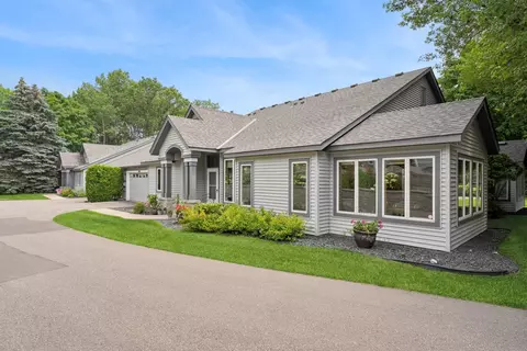 3116 Manitou Dr, White Bear Lake, MN 55110