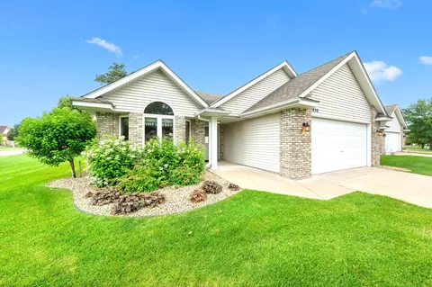 1436 132nd Ave NW, Coon Rapids, MN 55448