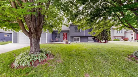 904 3rd St NE, Kasson, MN 55944