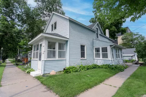 323 Tyler St, Hastings, MN 55033