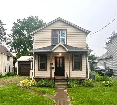 1824 Old West Main St, Red Wing, MN 55066