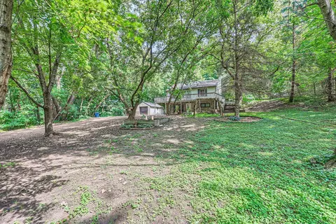 20175 Manor Rd, Shorewood, MN 55331