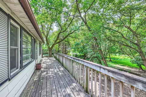 20175 Manor Rd, Shorewood, MN 55331 photo 8