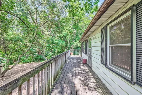 20175 Manor Rd, Shorewood, MN 55331 photo 9