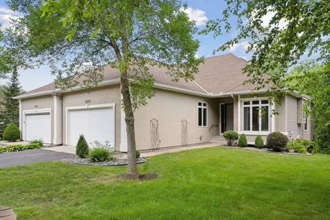 5937 Forestview Ln N, Plymouth, MN 55442