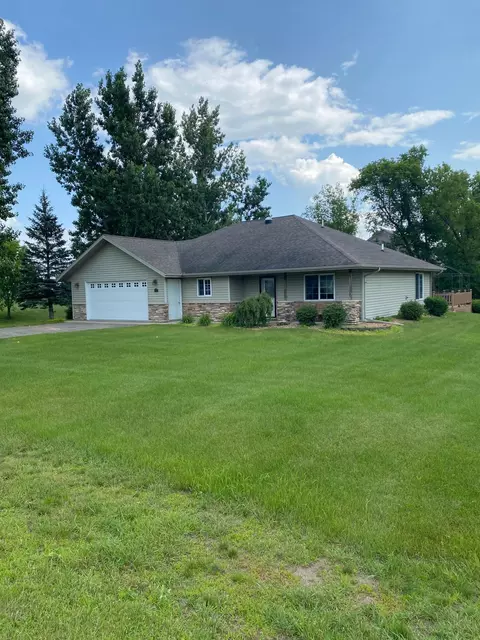 1111 Kingsley Ave SW, Wadena, MN 56482