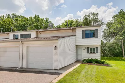 641 E Burnsville Pkwy #46, Burnsville, MN 55337