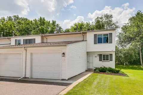 641 E Burnsville Pkwy #46, Burnsville, MN 55337