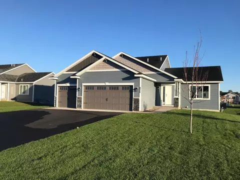 1010 Mitchell Ave, Clearwater, MN 55320