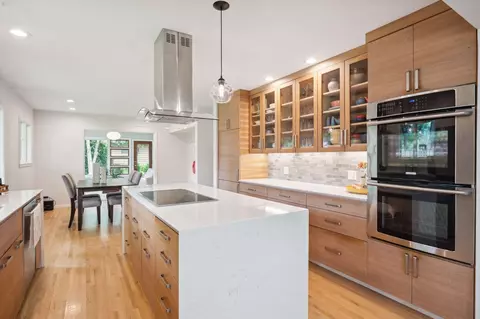 6101 Glenwood Ave, Golden Valley, MN 55422