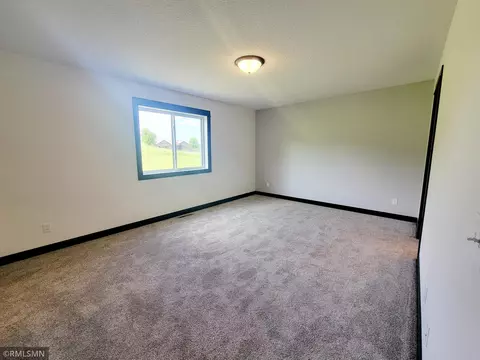 2 Lynae Cir, Elysian, MN 56028 photo 16
