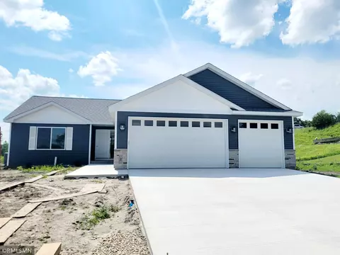 2 Lynae Cir, Elysian, MN 56028