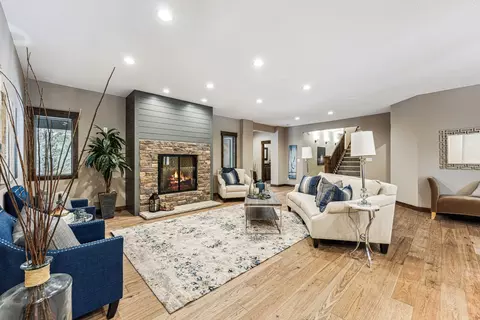35902 Verdin St NW, Cambridge, MN 55008